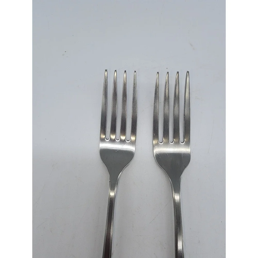 Wm A Rogers Oneida Ariel Stainless Dinner Forks Set of 2 Vintage USA Flatware